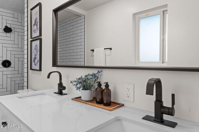 2027 N 81ST Street, Scottsdale, AZ 85257