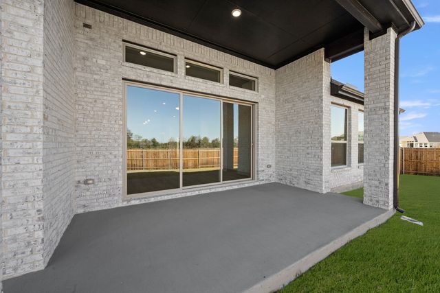 1915 Silvercreek Lane, Cedar Hill, TX 75104