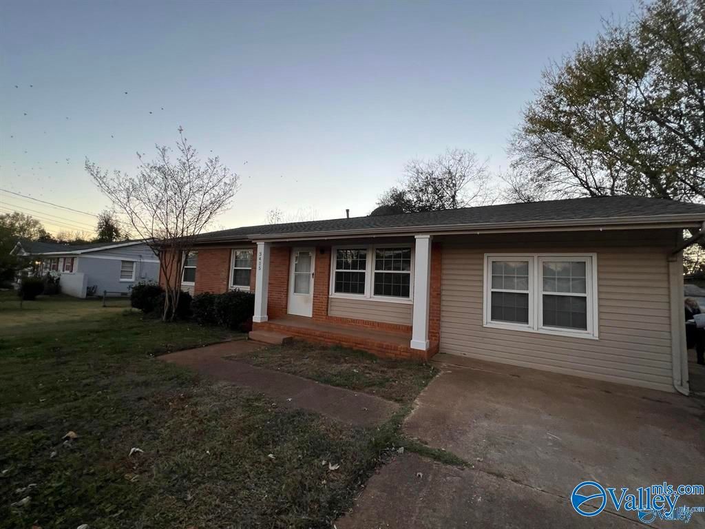 3415 Mimosa Lane, Huntsville, AL 35810