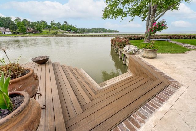 321 Marina Drive, Coldspring, TX 77331