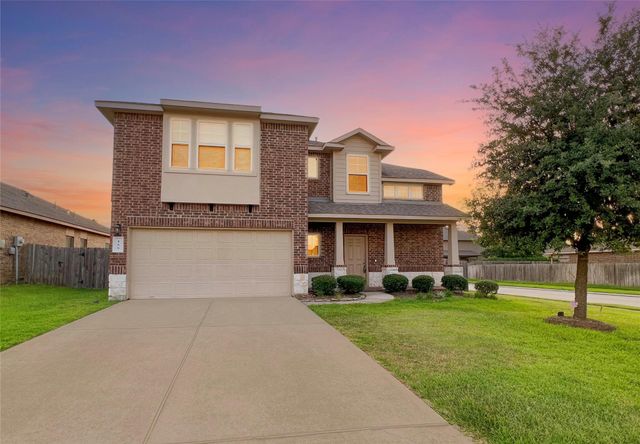 166 Meadow Grove Drive, Conroe, TX 77384