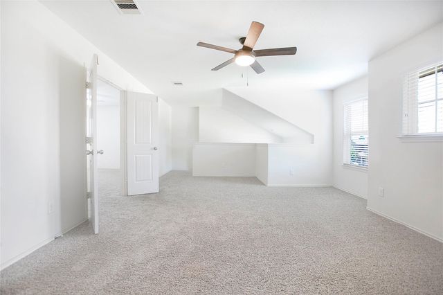 166 Meadow Grove Drive, Conroe, TX 77384