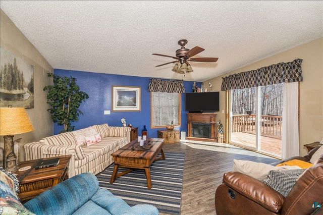 3185 E Lagro Rd, Superior, WI 54880