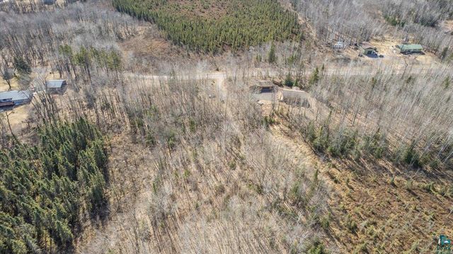 3185 E Lagro Rd, Superior, WI 54880