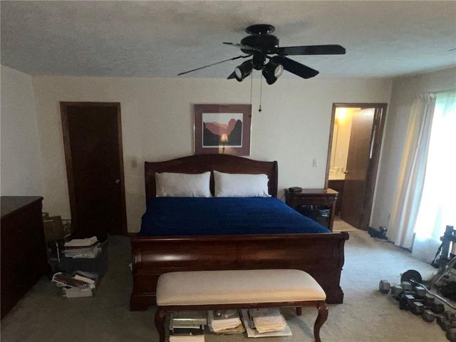 415 Hickory Fork, College Park, GA 30349
