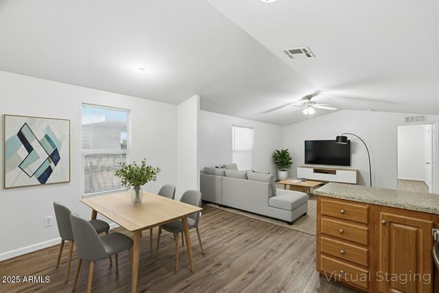 8427 W GLENDALE Avenue 88, Glendale, AZ 85305