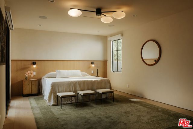 3378 Canton Lane, Studio City, CA 91604