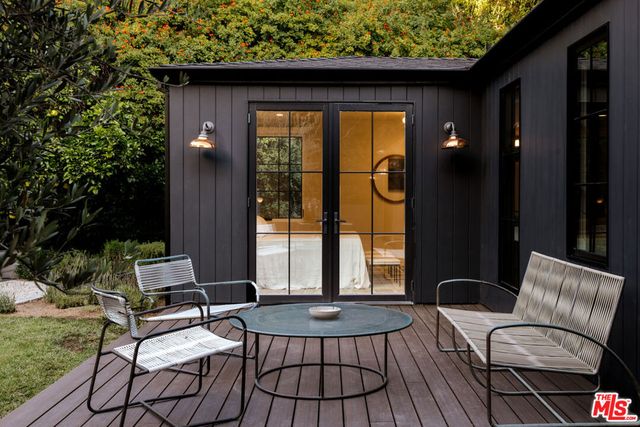 3378 Canton Lane, Studio City, CA 91604
