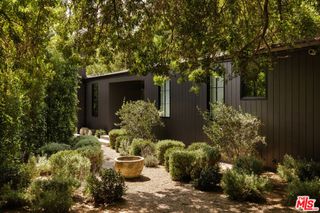 3378 Canton Lane, Studio City, CA 91604