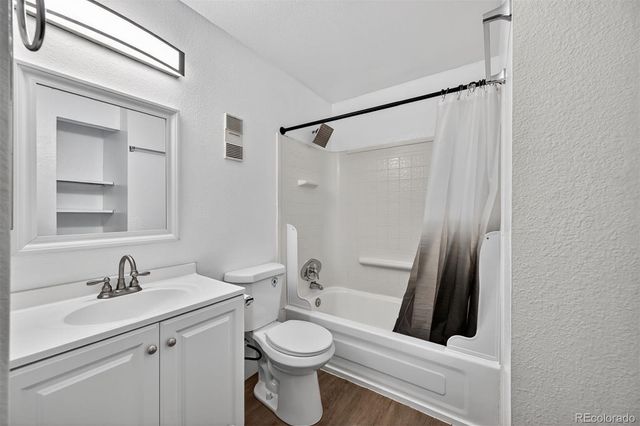 14404 E Colorado Drive 204, Aurora, CO 80012