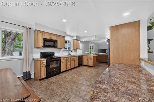 21210 Sherwood Road, Belleville, MI 48111