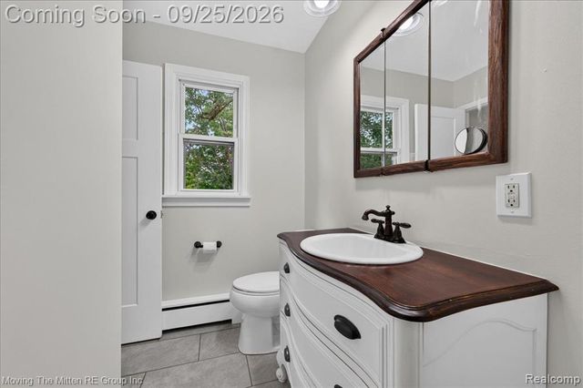 21210 Sherwood Road, Belleville, MI 48111