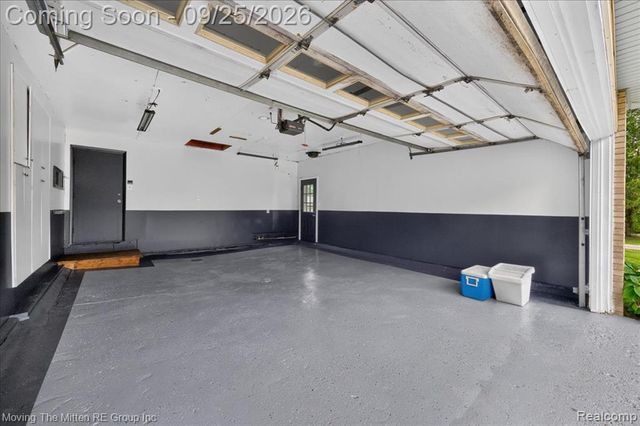 21210 Sherwood Road, Belleville, MI 48111