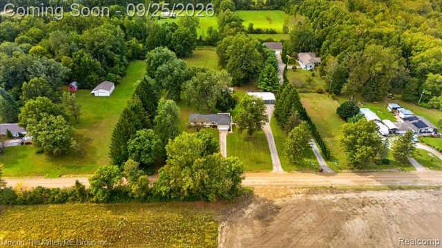 21210 Sherwood Road, Belleville, MI 48111