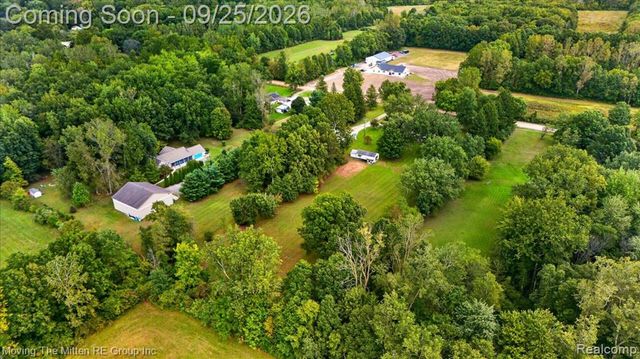 21210 Sherwood Road, Belleville, MI 48111