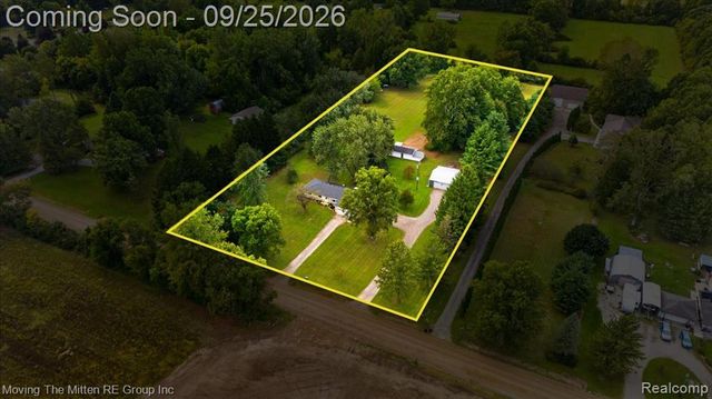 21210 Sherwood Road, Belleville, MI 48111