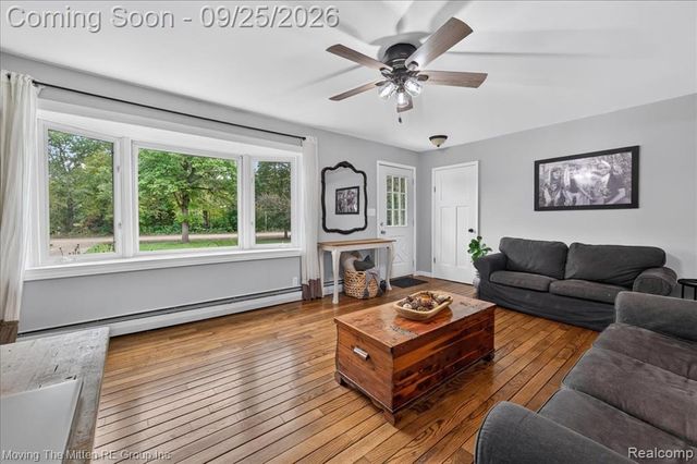 21210 Sherwood Road, Belleville, MI 48111