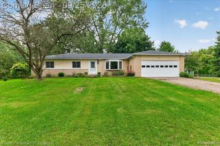 21210 Sherwood Road, Belleville, MI 48111