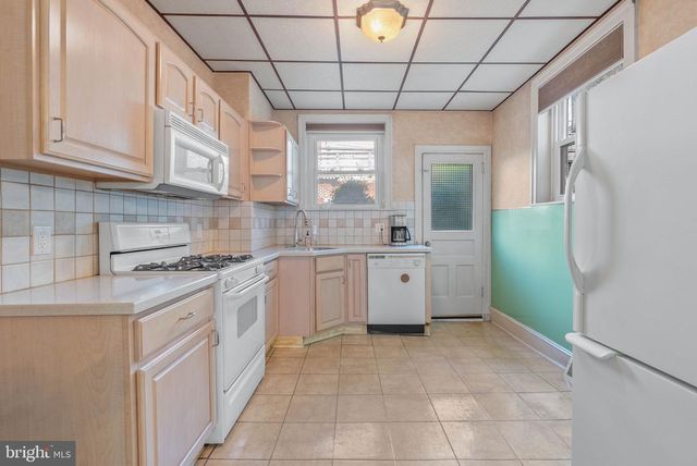 1922 S JUNIPER ST, Philadelphia, PA 19148