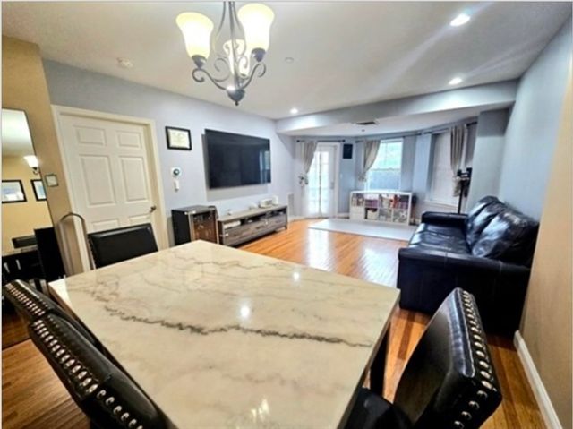 10 Seaport Drive 2111, Quincy, MA 02171