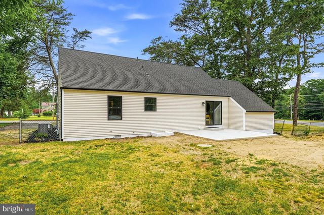 406 3RD ST, Atco, NJ 08004