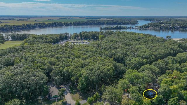 11791 W Pirates Roost Road, Monticello, IN 47960