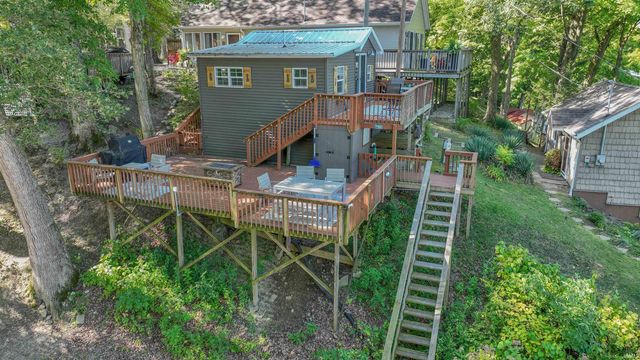 11791 W Pirates Roost Road, Monticello, IN 47960