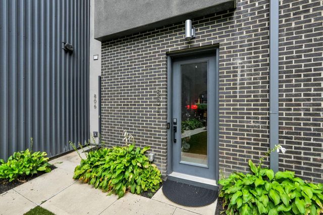 804 Senco Lane, Columbus, OH 43215