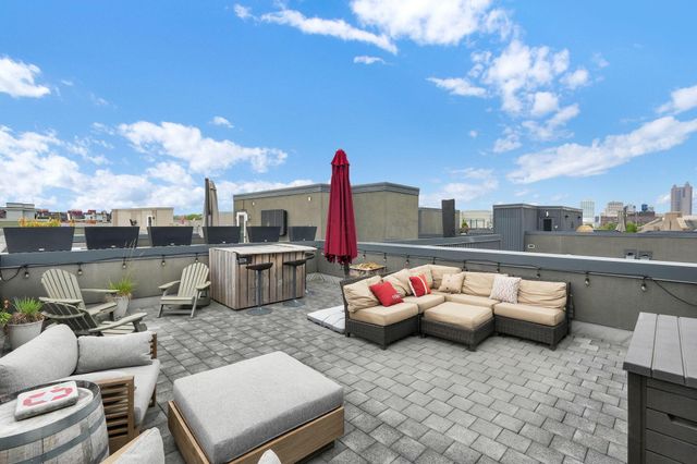 804 Senco Lane, Columbus, OH 43215