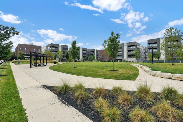 804 Senco Lane, Columbus, OH 43215
