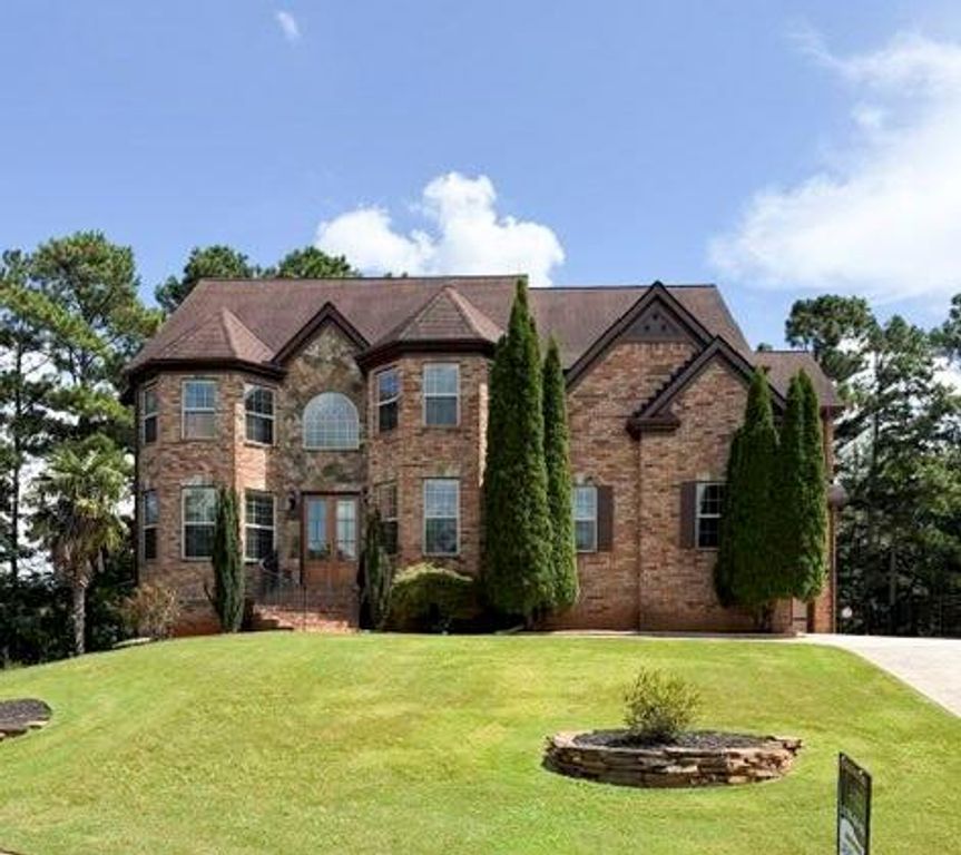2389 Apalachee Crucis Lane, Dacula, GA 30019