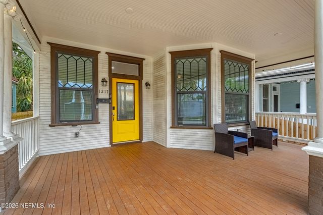 1217 WALNUT Street, Jacksonville, FL 32206