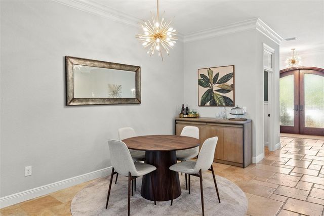 2028 ILLINOIS AVENUE NE, St Petersburg, FL 33703