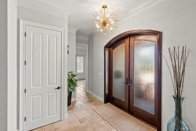 2028 ILLINOIS AVENUE NE, St Petersburg, FL 33703