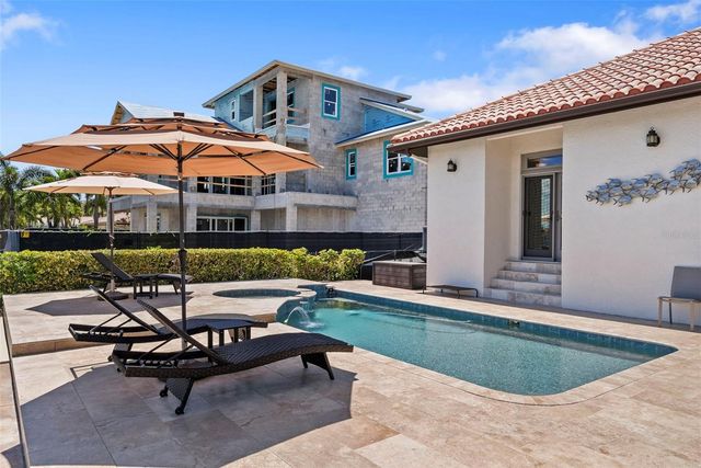 2028 ILLINOIS AVENUE NE, St Petersburg, FL 33703