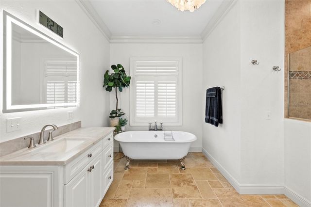 2028 ILLINOIS AVENUE NE, St Petersburg, FL 33703