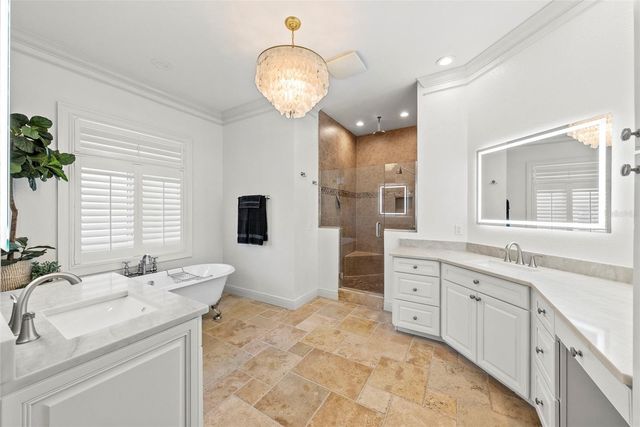 2028 ILLINOIS AVENUE NE, St Petersburg, FL 33703