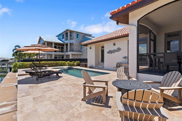 2028 ILLINOIS AVENUE NE, St Petersburg, FL 33703