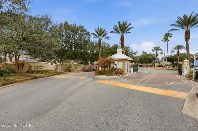 1701 THE GREENS Way 1913, Jacksonville Beach, FL 32250