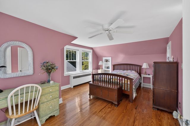 10 West St, New Bedford, MA 02740
