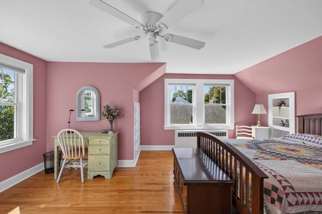 10 West St, New Bedford, MA 02740