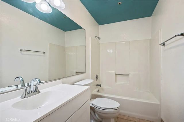 10925 Buttonwood, Phelan, CA 92371