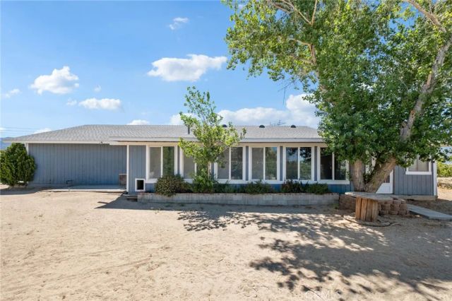 10925 Buttonwood, Phelan, CA 92371