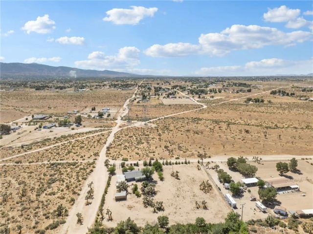 10925 Buttonwood, Phelan, CA 92371
