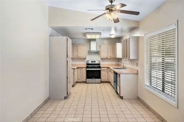 10925 Buttonwood, Phelan, CA 92371