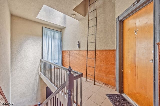 9 Vreeland Ave 4, Passaic City, NJ 07055