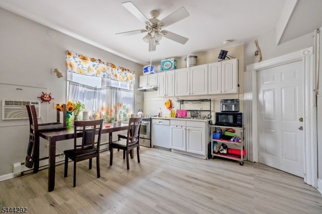 9 Vreeland Ave 4, Passaic City, NJ 07055