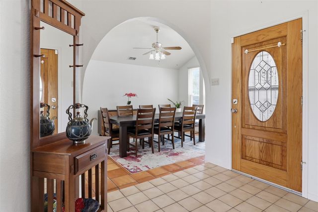 907 Sherman DR, Marble Falls, TX 78654