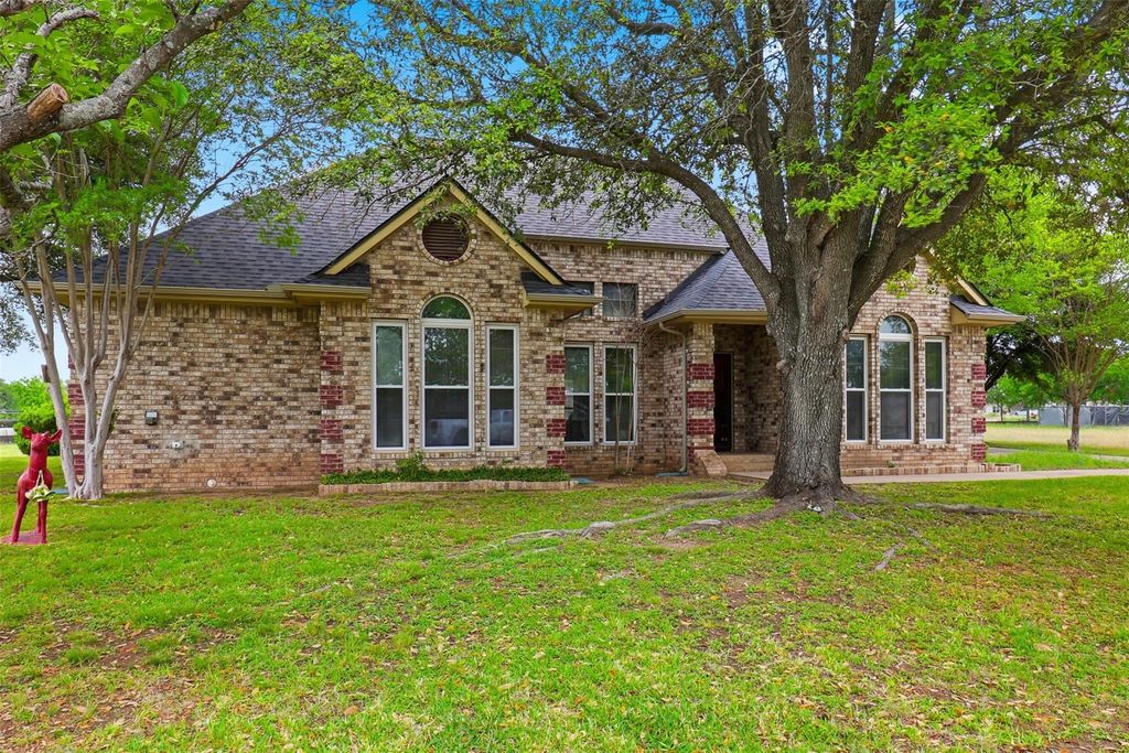 907 Sherman DR, Marble Falls, TX 78654