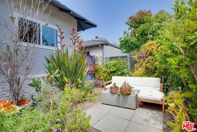 403 Brooks Avenue, Venice, CA 90291